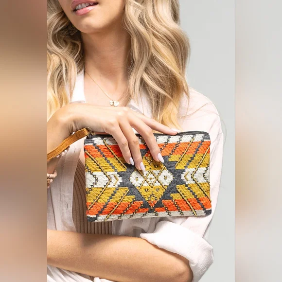 Handmade Hand Beaded Wristlet Clutch - Ethnic Inspired Design - Dyed Fine Cotton - Picture 5 of 6